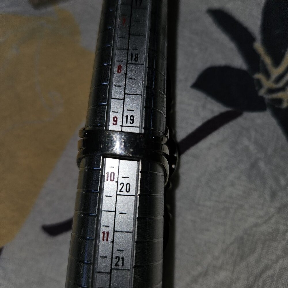 3 Stone Labradorite Statement Ring - image 4